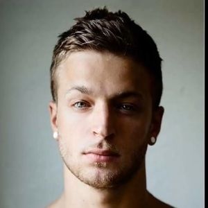 Meet your Posher, Benjamin